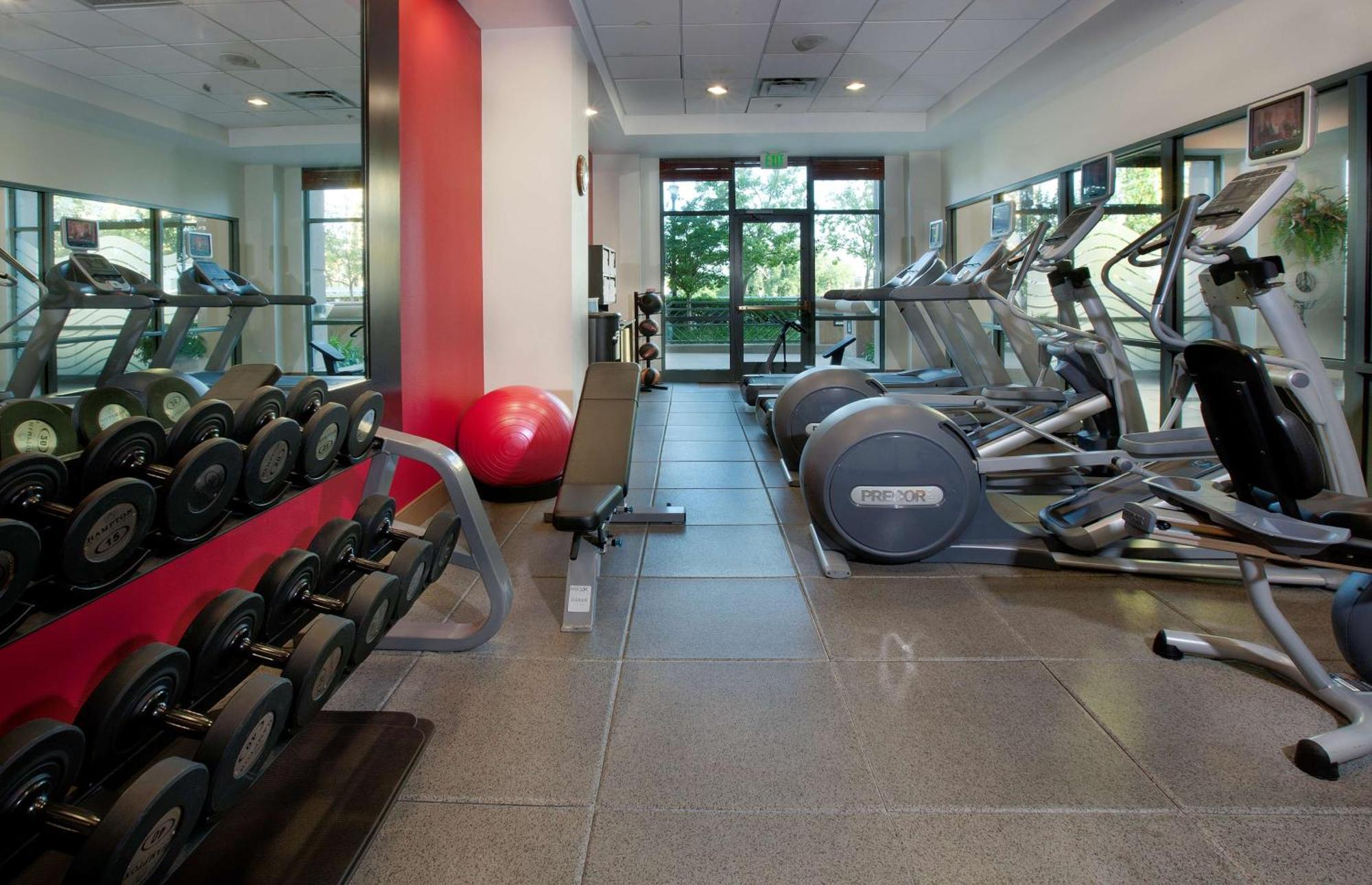 Embassy Suites By Hilton Sacramento Riverfront Promenade Екстериор снимка