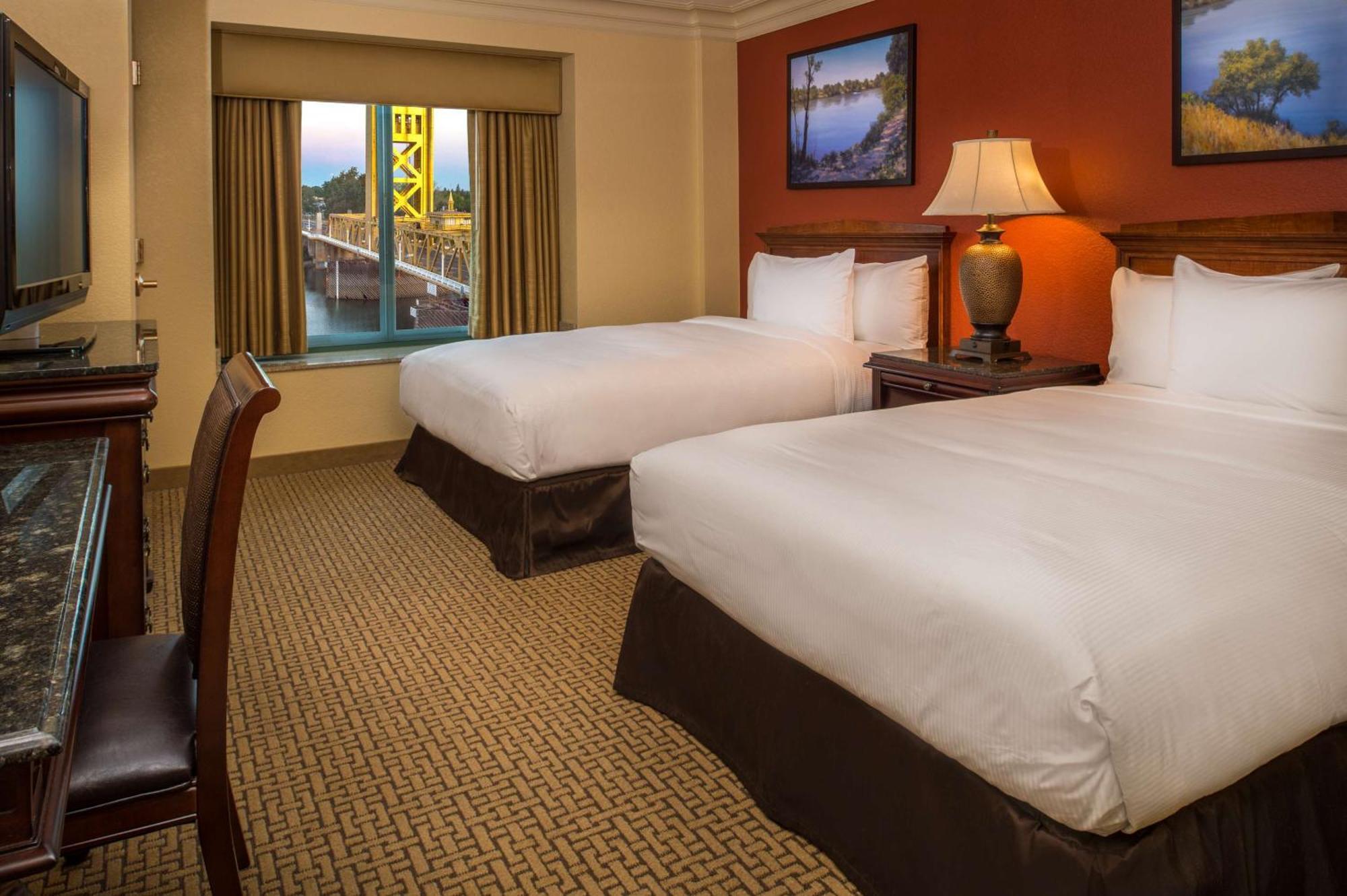 Embassy Suites By Hilton Sacramento Riverfront Promenade Екстериор снимка