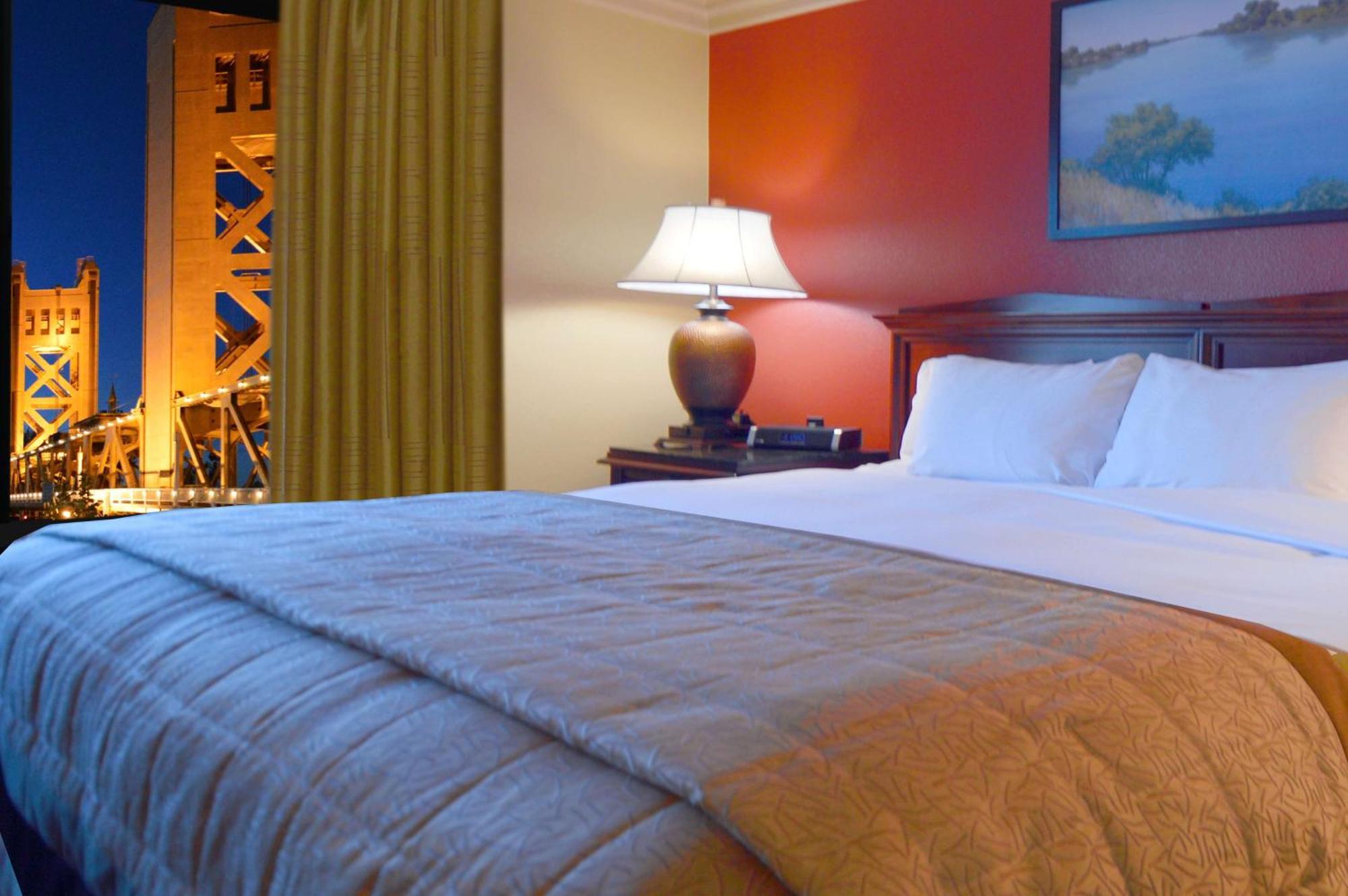 Embassy Suites By Hilton Sacramento Riverfront Promenade Екстериор снимка