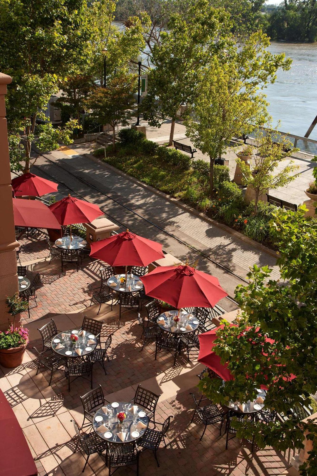 Embassy Suites By Hilton Sacramento Riverfront Promenade Екстериор снимка