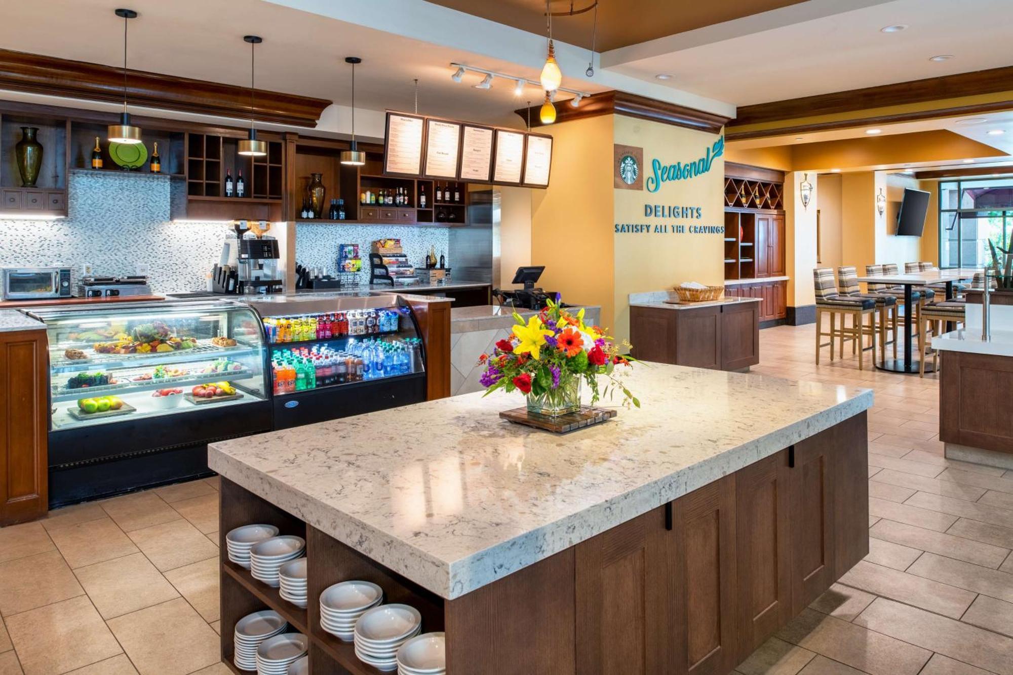 Embassy Suites By Hilton Sacramento Riverfront Promenade Екстериор снимка