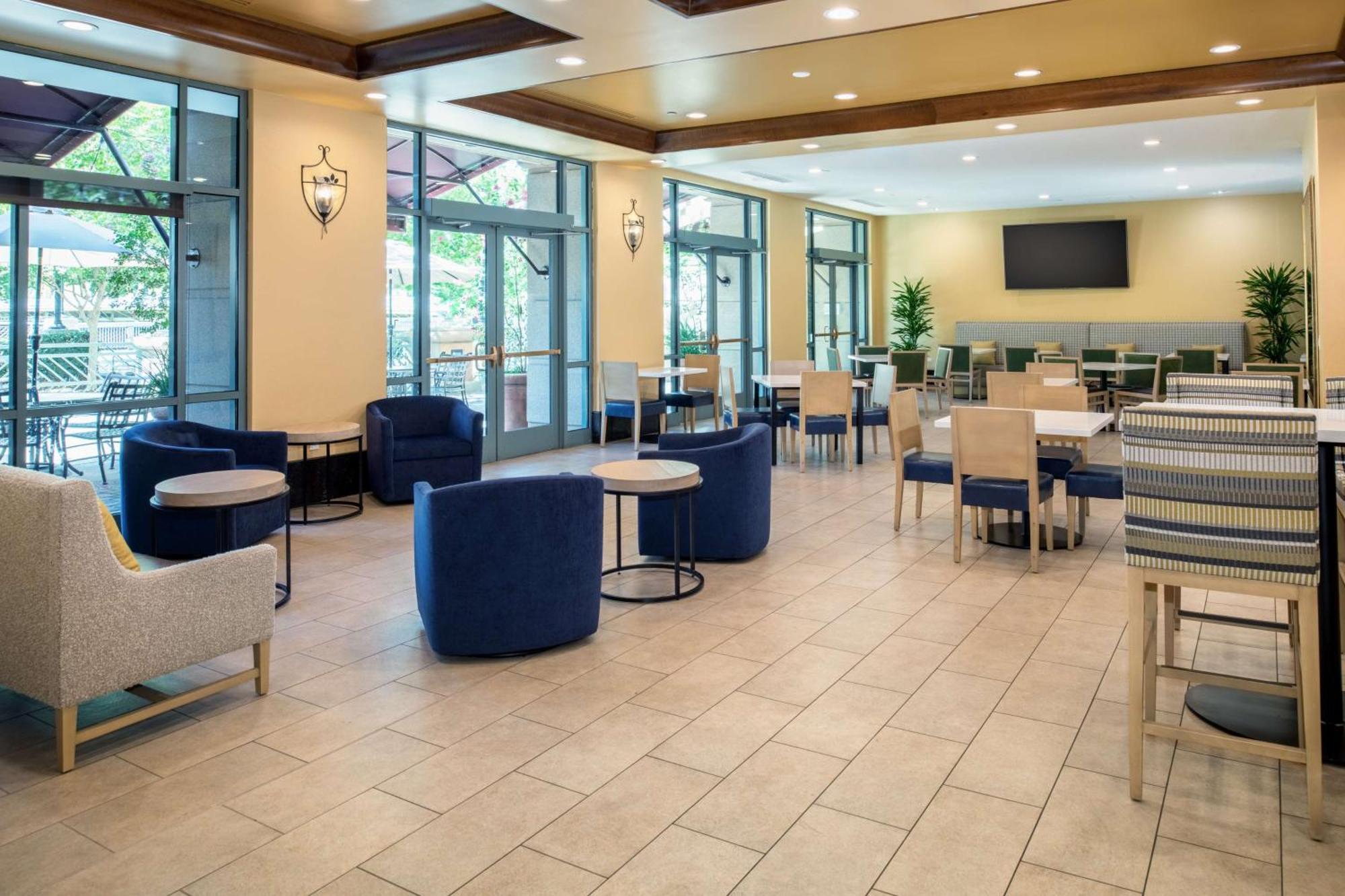 Embassy Suites By Hilton Sacramento Riverfront Promenade Екстериор снимка